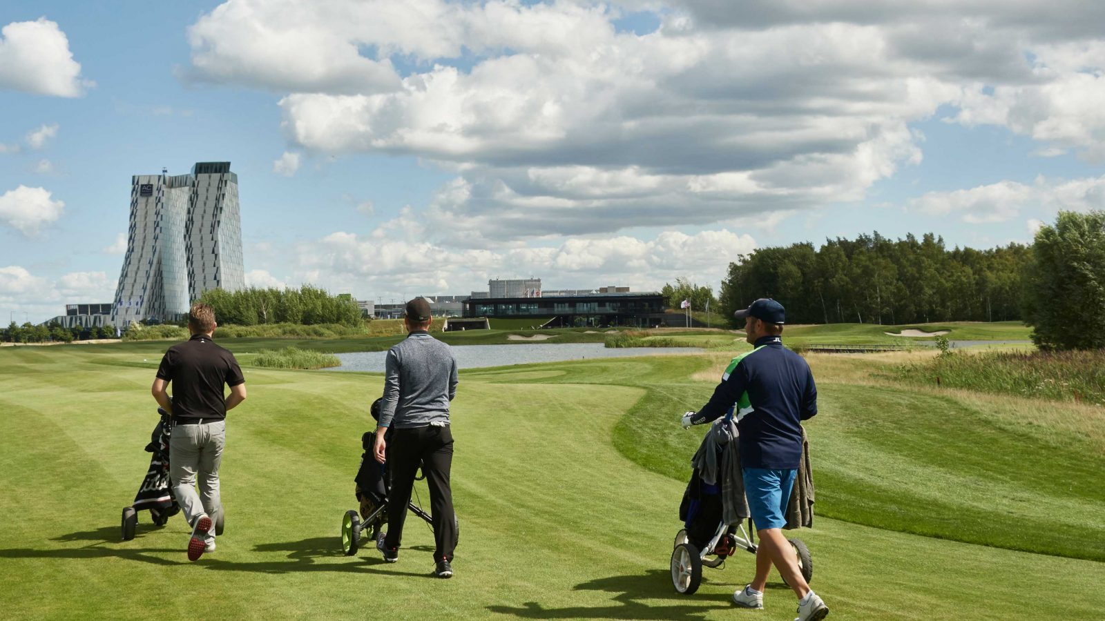 The 18th fairway at Royal Golf Club, looking back toward the clubhouse